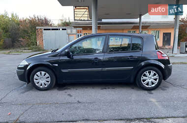 Хетчбек Renault Megane 2006 в  фото 4 Хетчбек Renault Megane 2006 в