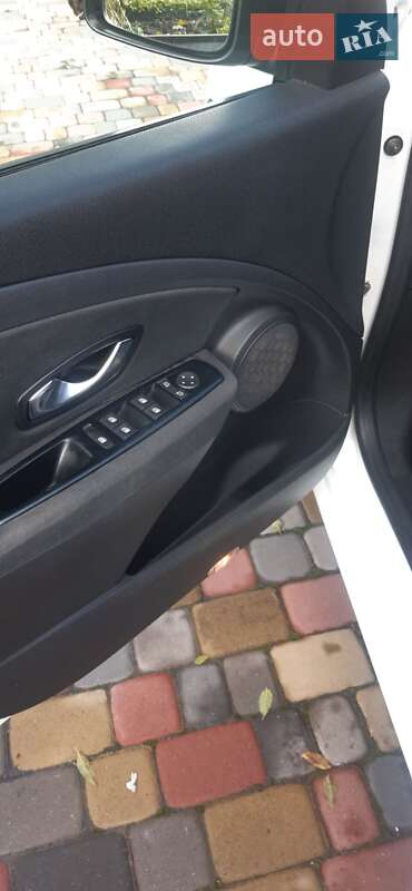 Универсал Renault Megane 2010 в Любаре фото 2 Универсал Renault Megane 2010 в Любаре