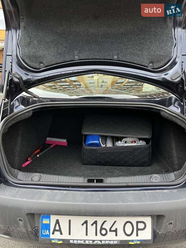 Седан Renault Megane 2007 в Вишневому фото 8 Седан Renault Megane 2007 в Вишневому