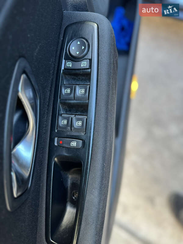 Універсал Renault Megane 2010 в Дніпрі