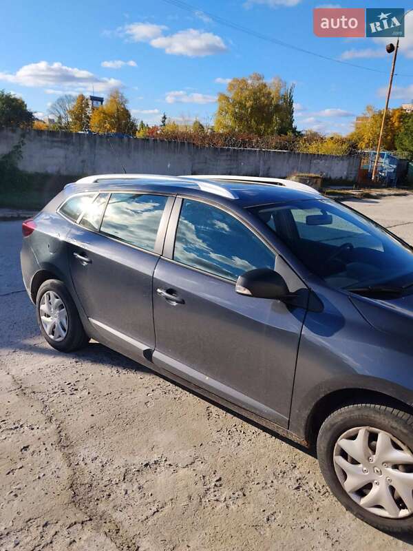 Універсал Renault Megane 2012 в Вараші