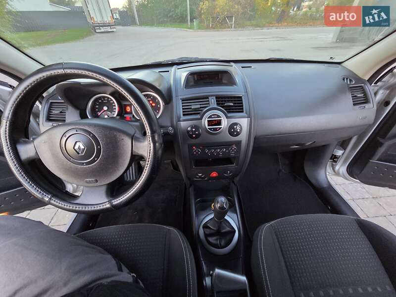 Универсал Renault Megane 2005 в Бучаче фото 19 Универсал Renault Megane 2005 в Бучаче