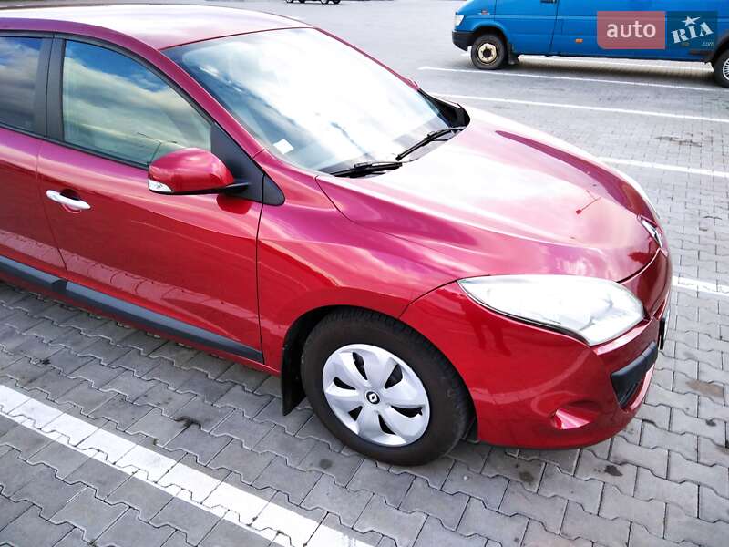 Универсал Renault Megane 2010 в Стрые фото 20 Универсал Renault Megane 2010 в Стрые