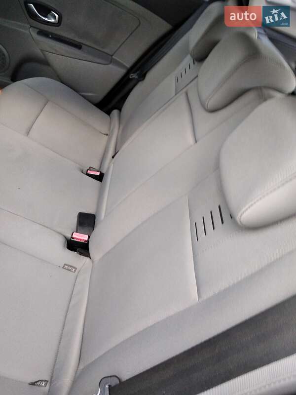 Универсал Renault Megane 2010 в Стрые фото 38 Универсал Renault Megane 2010 в Стрые