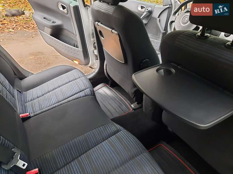 Универсал Renault Megane 2008 в Полтаве фото 30 Универсал Renault Megane 2008 в Полтаве