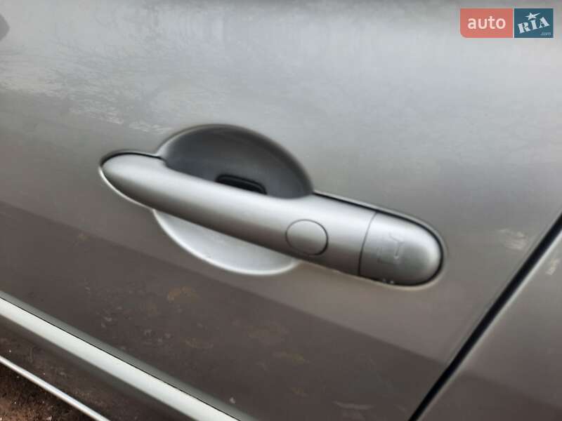 Универсал Renault Megane 2008 в Полтаве фото 58 Универсал Renault Megane 2008 в Полтаве