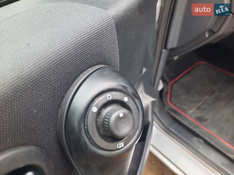 Универсал Renault Megane 2008 в Полтаве фото 61 Универсал Renault Megane 2008 в Полтаве