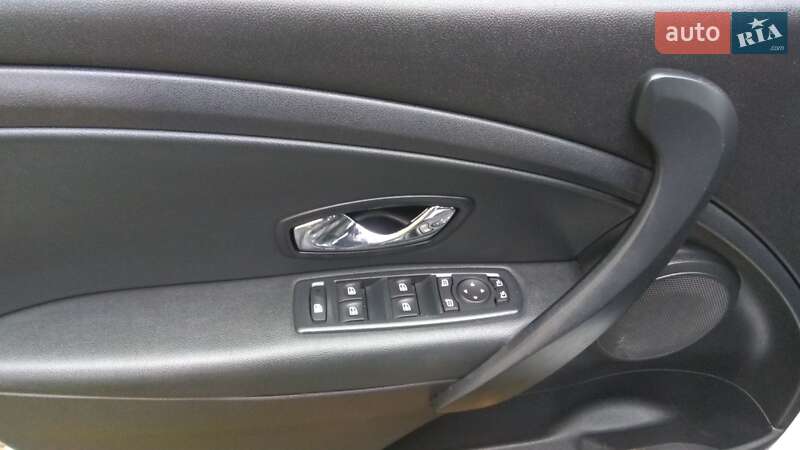 Хетчбек Renault Megane 2015 в Чернігові фото 21 Хетчбек Renault Megane 2015 в Чернігові