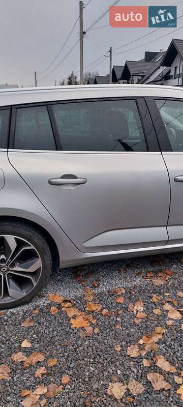 Универсал Renault Megane 2016 в Львове фото 20 Универсал Renault Megane 2016 в Львове