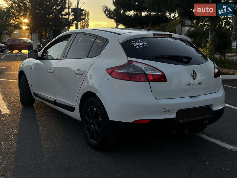 Хетчбек Renault Megane 2013 в Одесі фото 4 Хетчбек Renault Megane 2013 в Одесі