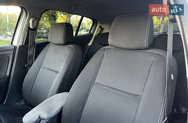 Хэтчбек Renault Megane 2013 в 