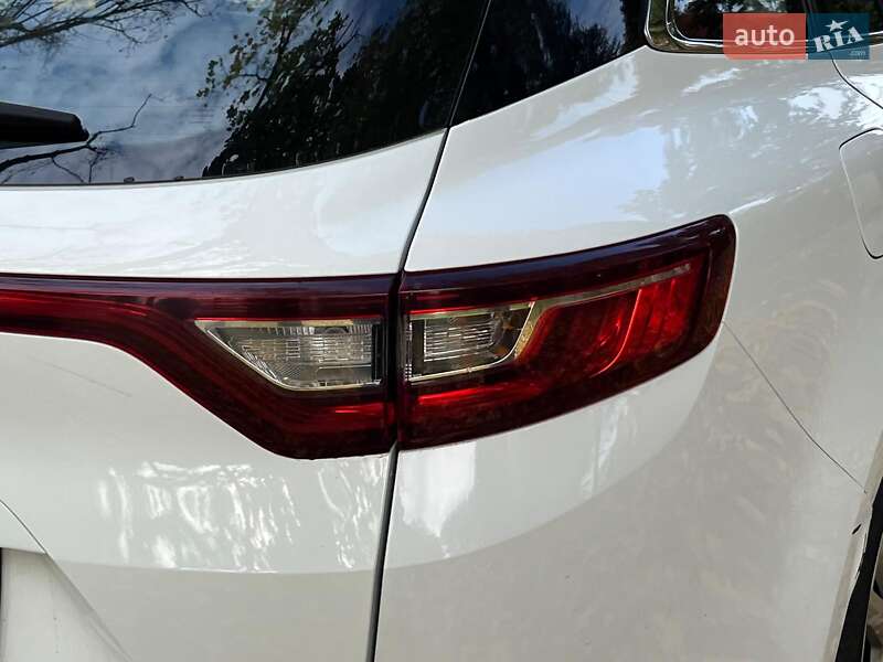 Универсал Renault Megane 2018 в Киеве фото 11 Универсал Renault Megane 2018 в Киеве