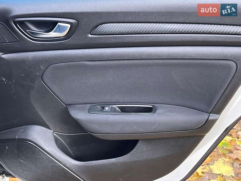 Универсал Renault Megane 2018 в Киеве фото 22 Универсал Renault Megane 2018 в Киеве