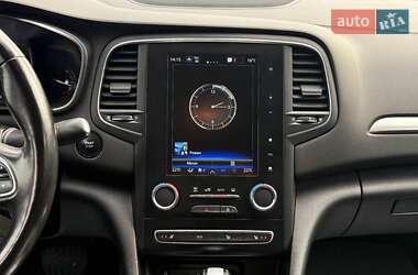 Седан Renault Megane 2020 в 