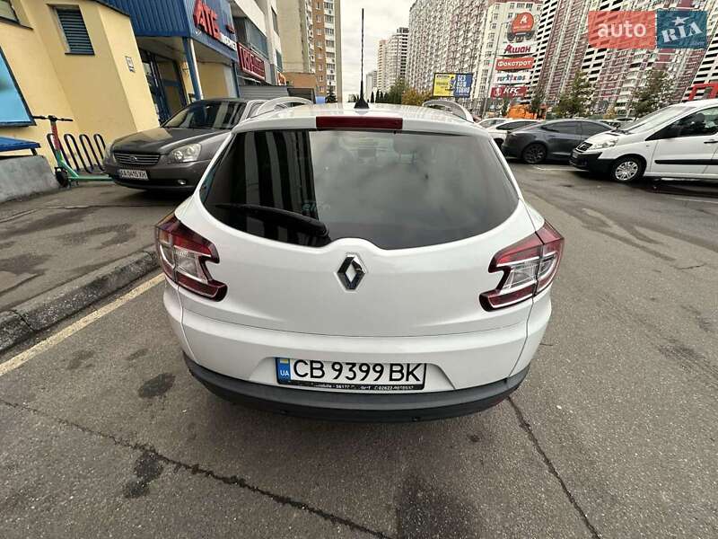 Универсал Renault Megane 2015 в Киеве
