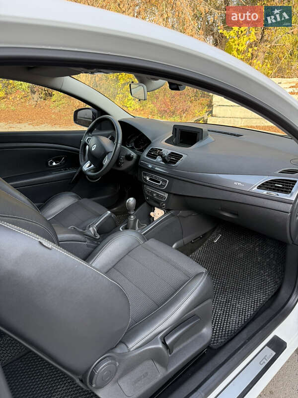 Купе Renault Megane 2012 в Костополе фото 17 Купе Renault Megane 2012 в Костополе