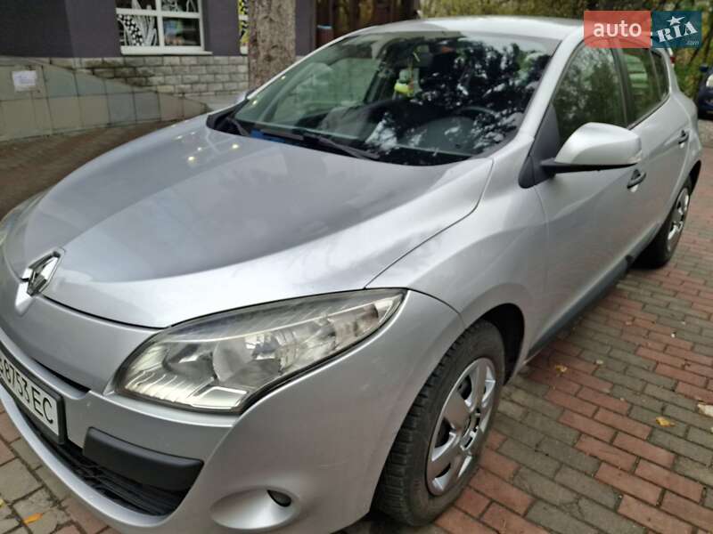 Хэтчбек Renault Megane 2011 в Виннице