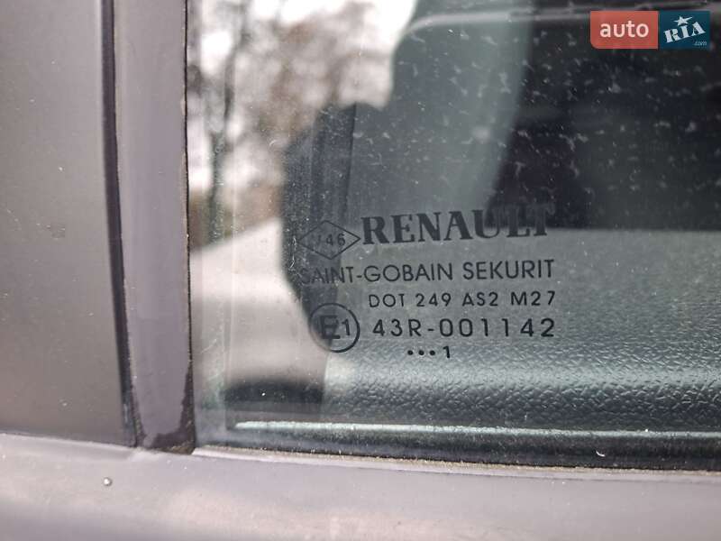 Хэтчбек Renault Megane 2011 в Виннице