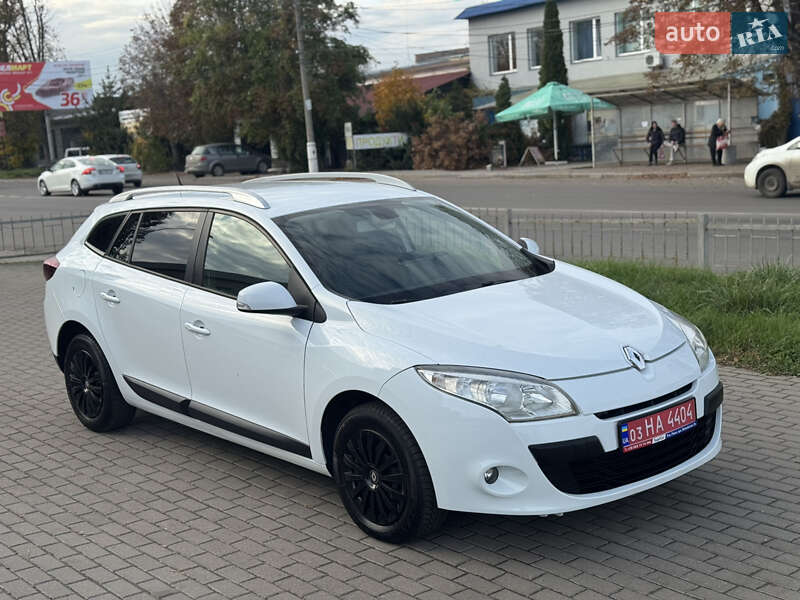 Универсал Renault Megane 2011 в Ровно фото 11 Универсал Renault Megane 2011 в Ровно