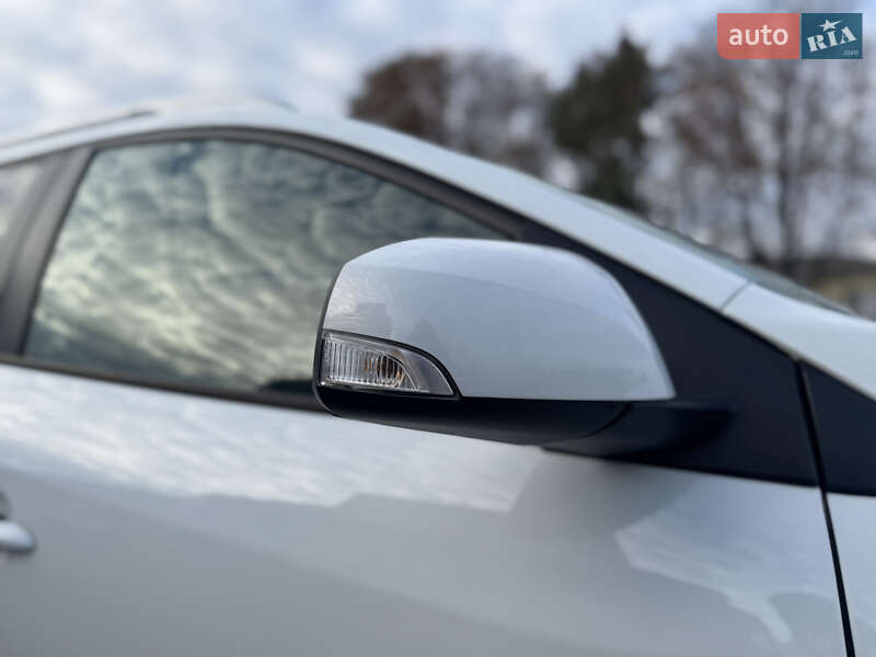 Универсал Renault Megane 2011 в Ровно фото 16 Универсал Renault Megane 2011 в Ровно