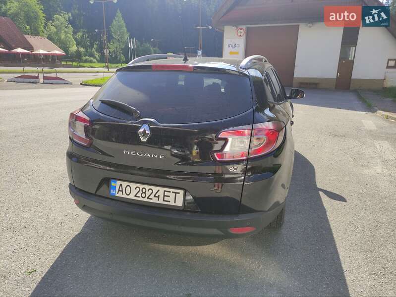 Универсал Renault Megane 2012 в Межгорье фото 6 Универсал Renault Megane 2012 в Межгорье