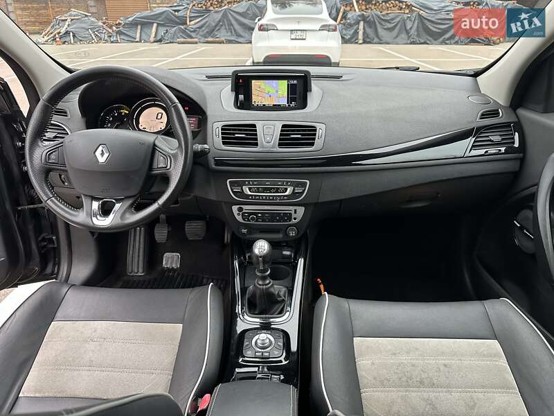 Универсал Renault Megane 2013 в Киеве фото 20 Универсал Renault Megane 2013 в Киеве