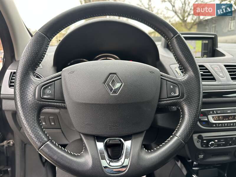 Универсал Renault Megane 2013 в Киеве фото 25 Универсал Renault Megane 2013 в Киеве