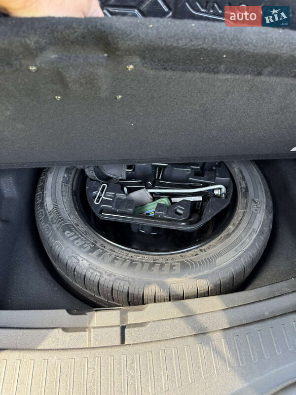 Універсал Renault Megane 2016 в Києві