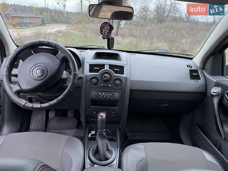 Седан Renault Megane 2005 в Чернигове фото 10 Седан Renault Megane 2005 в Чернигове