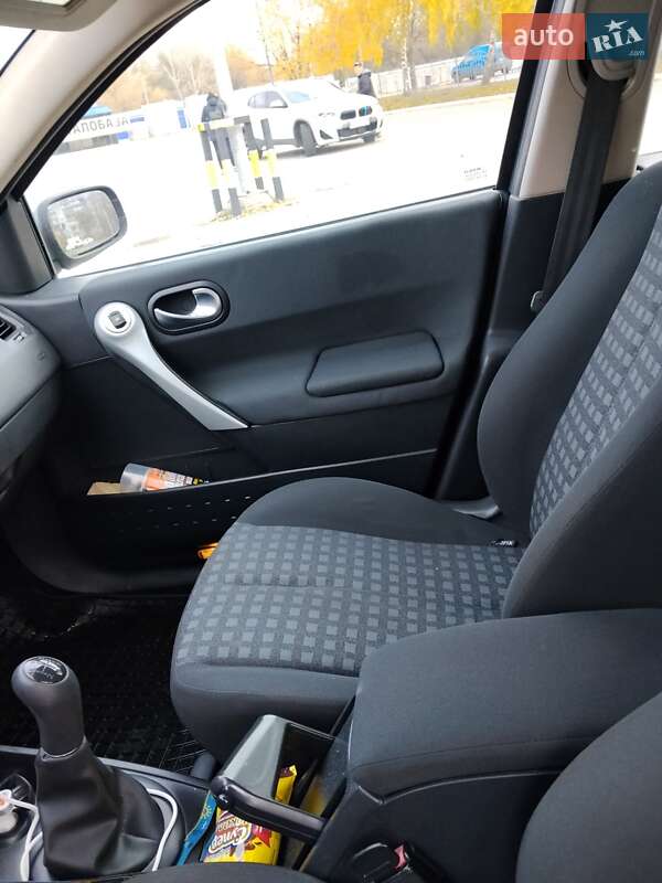 Универсал Renault Megane 2007 в Сумах фото 31 Универсал Renault Megane 2007 в Сумах
