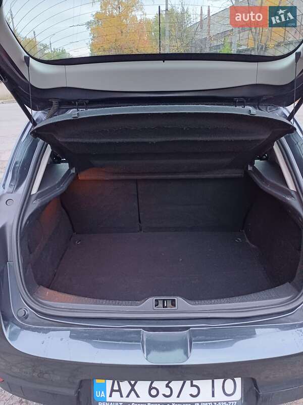 Хэтчбек Renault Megane 2013 в Черкассах фото 2 Хэтчбек Renault Megane 2013 в Черкассах