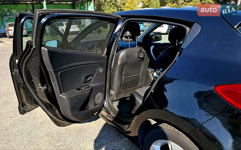 Хетчбек Renault Megane 2012 в Запоріжжі