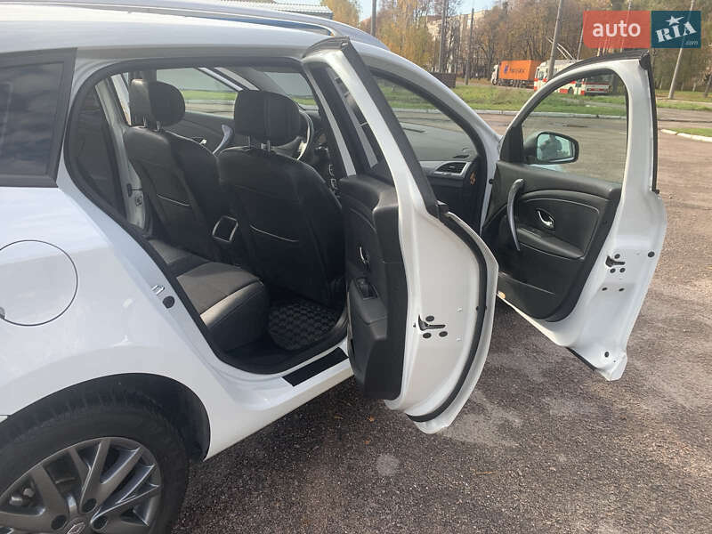 Універсал Renault Megane 2015 в Рівному