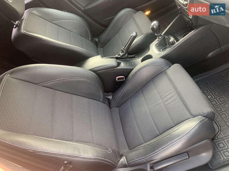 Універсал Renault Megane 2015 в Рівному