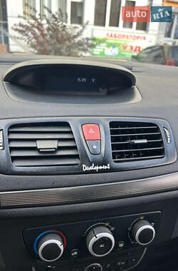 Универсал Renault Megane 2010 в 