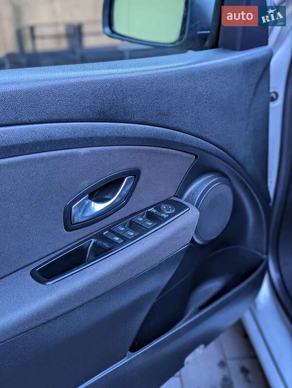 Универсал Renault Megane 2009 в Дубно фото 30 Универсал Renault Megane 2009 в Дубно