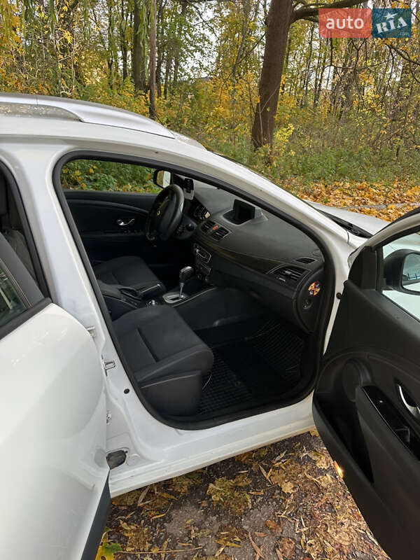 Універсал Renault Megane 2010 в Радивиліві фото 19 Універсал Renault Megane 2010 в Радивиліві