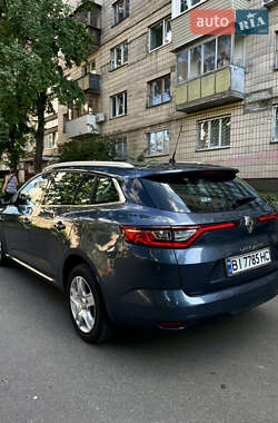 Універсал Renault Megane 2017 в  фото 7 Універсал Renault Megane 2017 в
