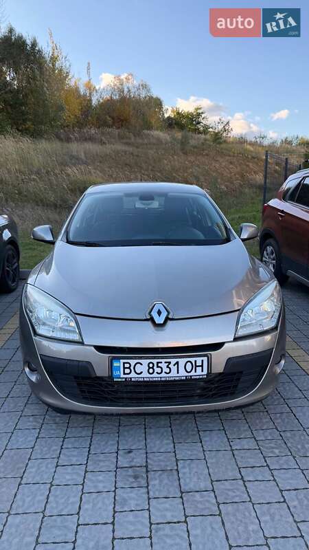 Хэтчбек Renault Megane 2009 в Львове фото 3 Хэтчбек Renault Megane 2009 в Львове