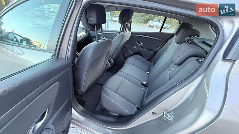 Хэтчбек Renault Megane 2009 в Львове фото 24 Хэтчбек Renault Megane 2009 в Львове