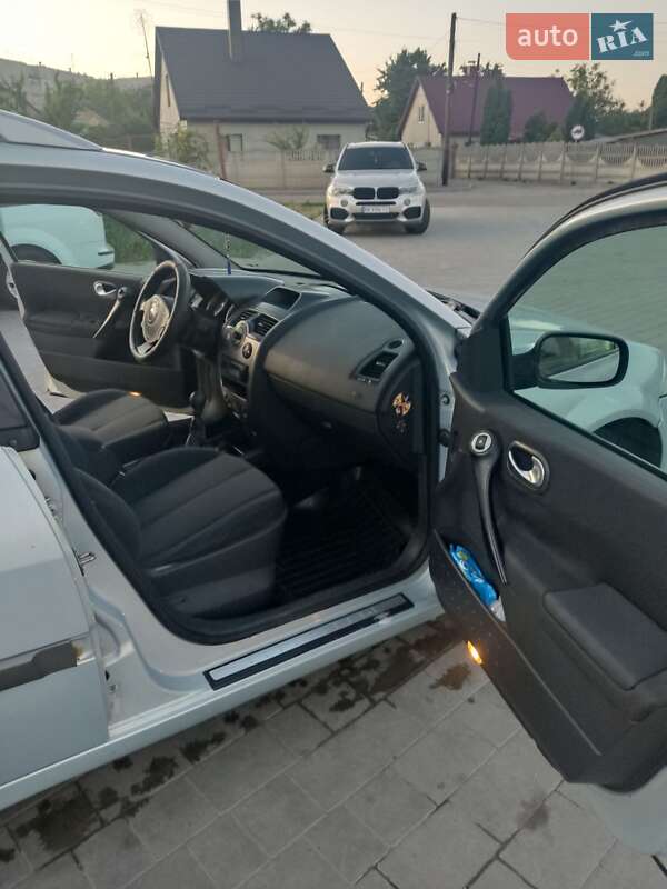 Универсал Renault Megane 2004 в Остроге фото 10 Универсал Renault Megane 2004 в Остроге