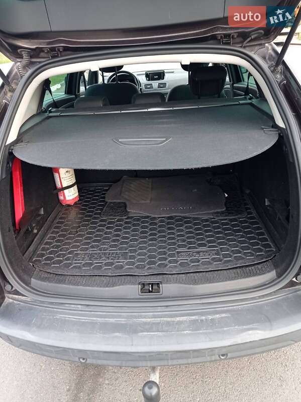 Универсал Renault Megane 2016 в Ковеле фото 17 Универсал Renault Megane 2016 в Ковеле