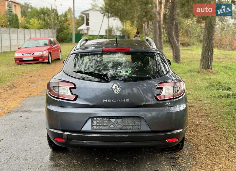 Универсал Renault Megane 2015 в Киеве