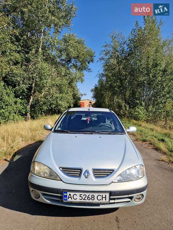 Хетчбек Renault Megane 2000 в Рожище фото Хетчбек Renault Megane 2000 в Рожище