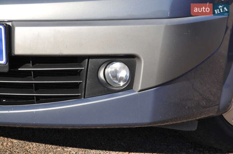 Хэтчбек Renault Megane 2006 в Киеве