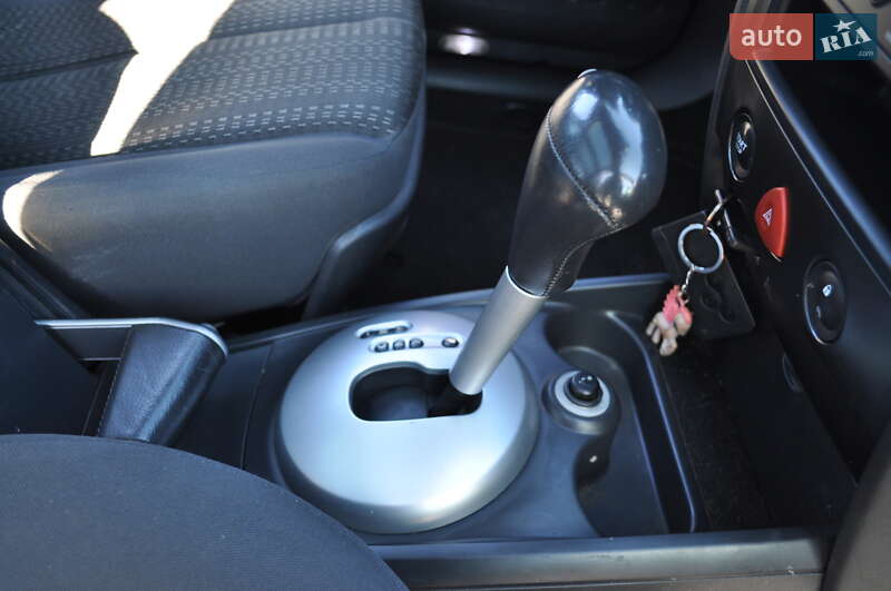 Хэтчбек Renault Megane 2006 в Киеве