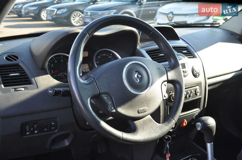 Хэтчбек Renault Megane 2006 в Киеве