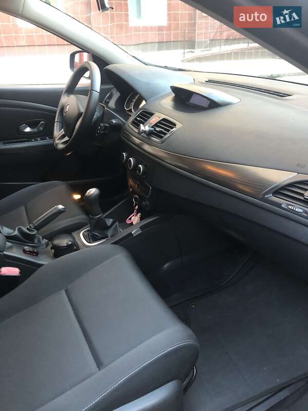 Хэтчбек Renault Megane 2008 в Чернигове фото 13 Хэтчбек Renault Megane 2008 в Чернигове
