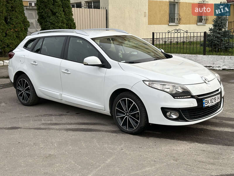 Универсал Renault Megane 2013 в Ровно фото 12 Универсал Renault Megane 2013 в Ровно