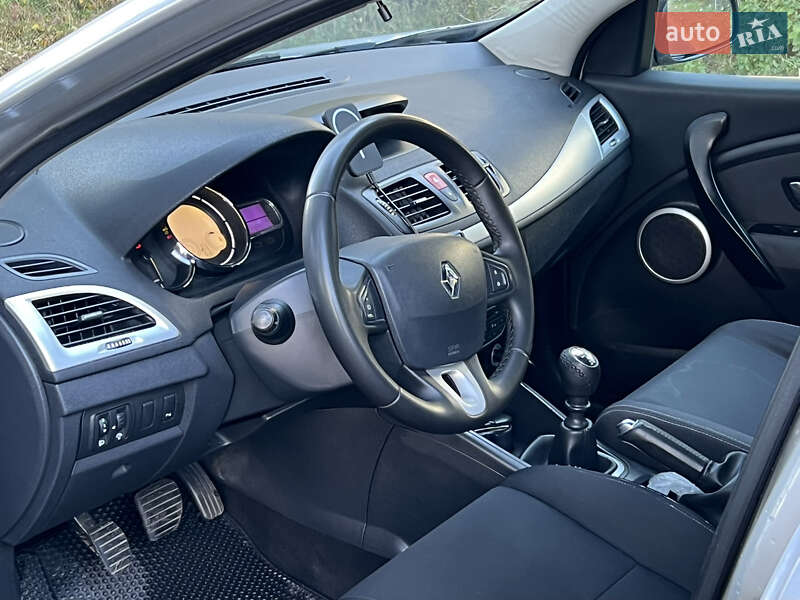 Универсал Renault Megane 2009 в Черкассах фото 8 Универсал Renault Megane 2009 в Черкассах